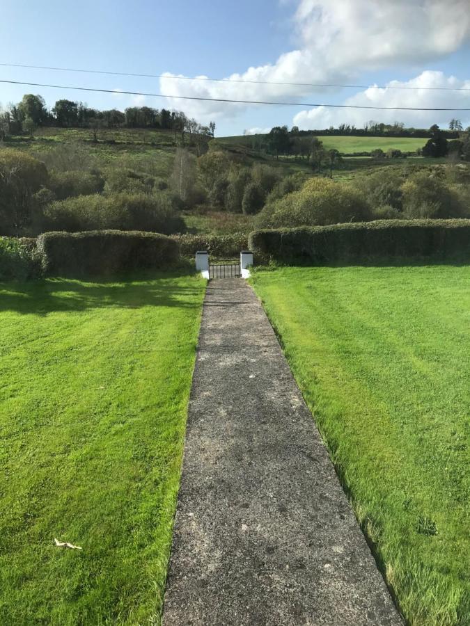 Brigid M'S Farm House Killashandra Exterior photo